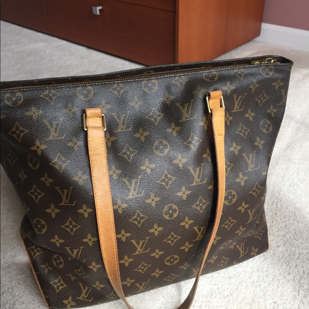 🌹Authentic Louis Vuitton bag🌹cabos large tote